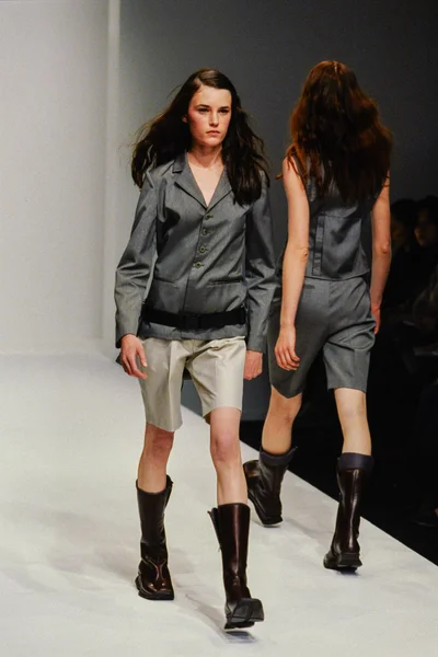 Look 9